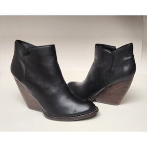 REBA Entertain Black Leather Zip High Wedge Heel Ankle Boots Womens Size 8